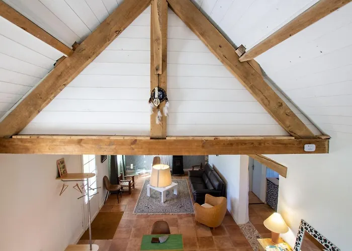 Holiday home Perigourdin La Picherie Montpon-Menesterol